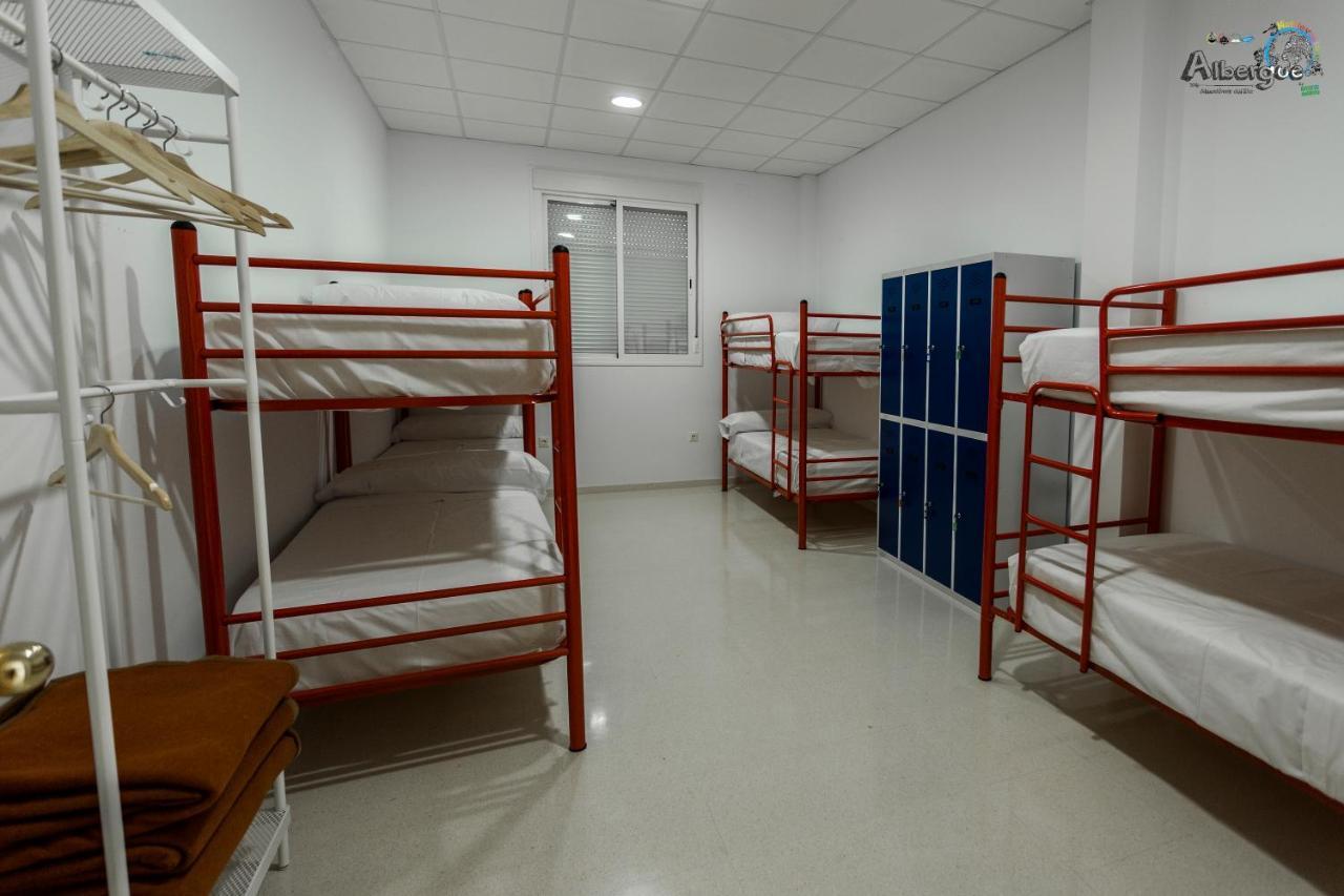 Albergue Multiaventura Active Andalucia Almodovar del Rio Ngoại thất bức ảnh