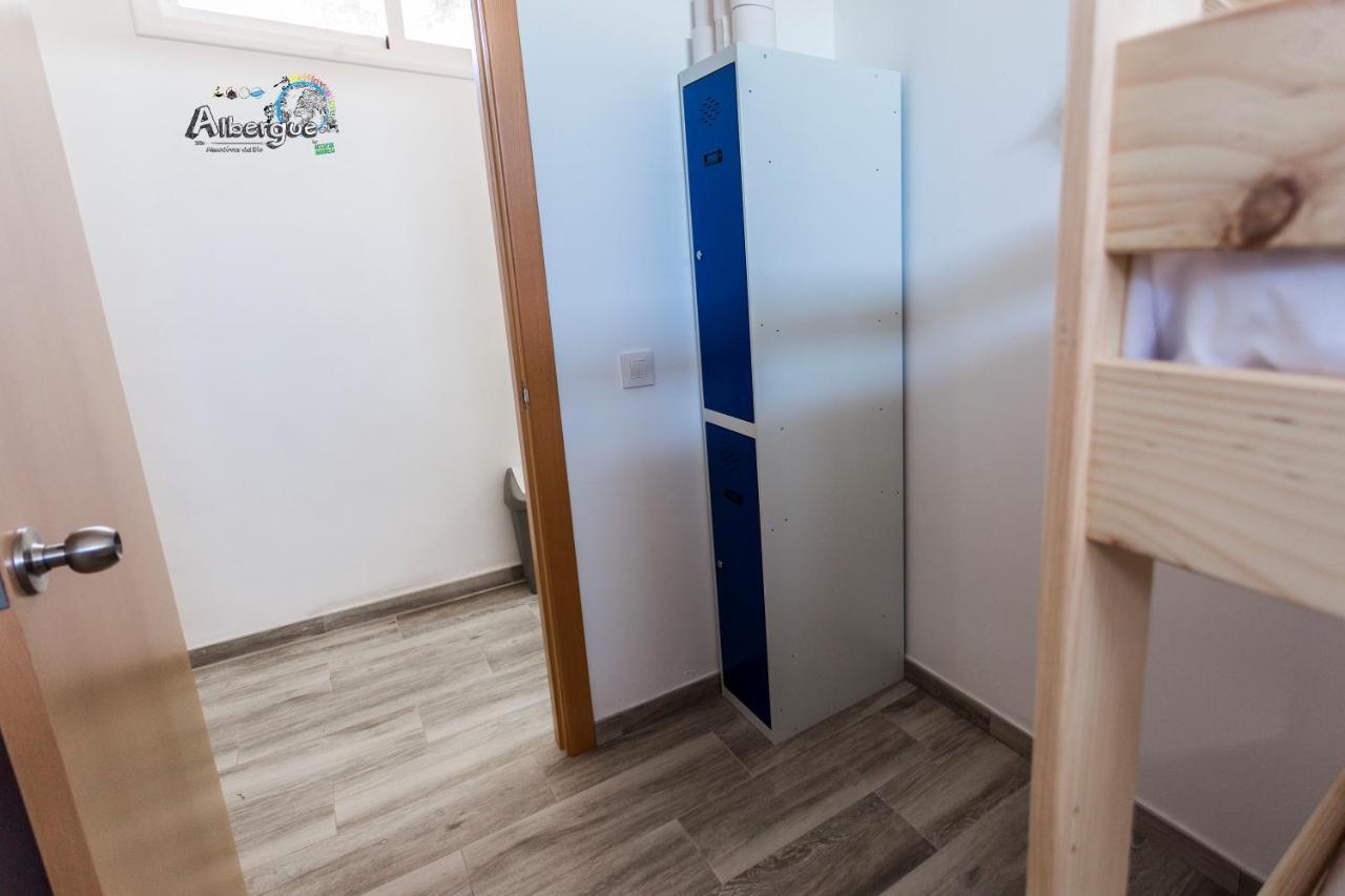 Albergue Multiaventura Active Andalucia Almodovar del Rio Ngoại thất bức ảnh